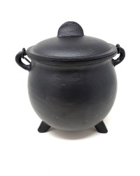 Cast Iron 8 Inch Cauldron with Lid